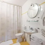 Cozy In * マカルスカ