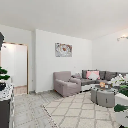 Lovely In Apartamento *